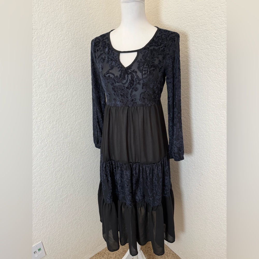 Knox Rose Women's Blue &‎ Black Sheer Burnout Tiered Midi Dress. XS-Boho Witchy